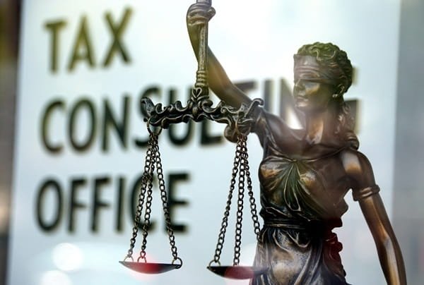 Avoiding IRS Penalties: Why Accurate 1099 & W-2 Filing Matters